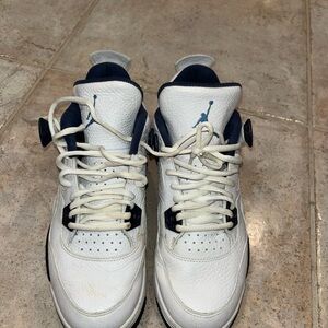 Jordan 4 Columbia 9 Athletic Shoes - White and Navy